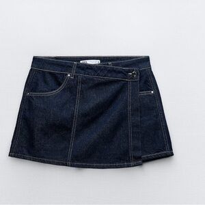 New with tags XS ZARA Z1975 SKORT